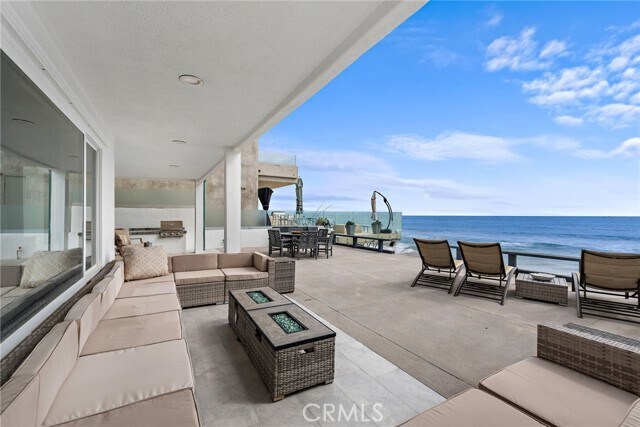 Foto del edificio - 35615 Beach Rd