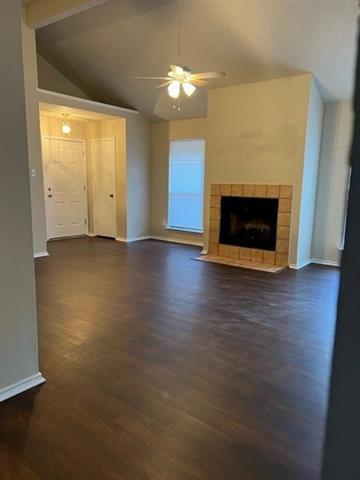 Foto del edificio - 4779 Wineberry Dr