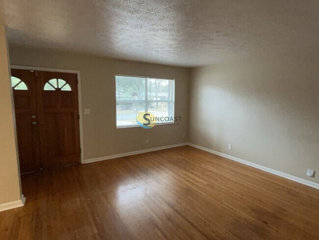 Building Photo - Nice 3BR/2BA Home For Rent!
