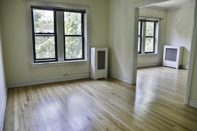 Photo - 4837 North Wolcott Avenue #3A Apartment