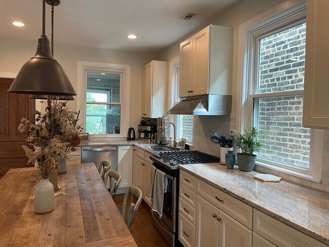 2nd floor kitchen/dining - 1311 N Bell Ave