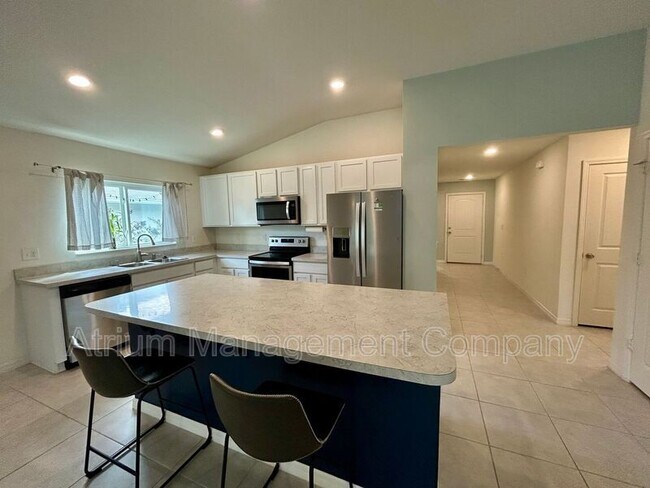 Building Photo - 7457 Ibis Dr