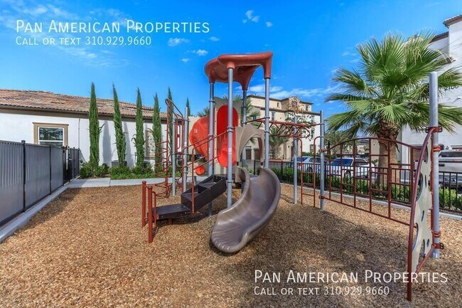 Building Photo - 840 S Magnolia Ave