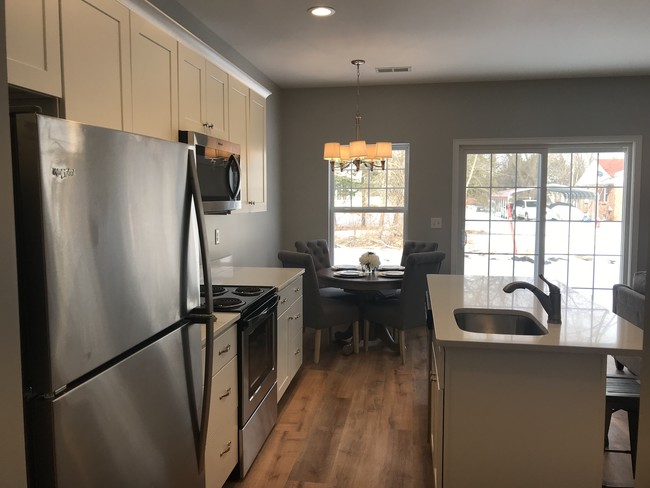 Kitchen Area - Ridge Manor Court