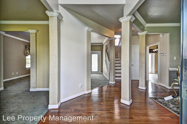 Building Photo - 23156 Harbor Towne Dr