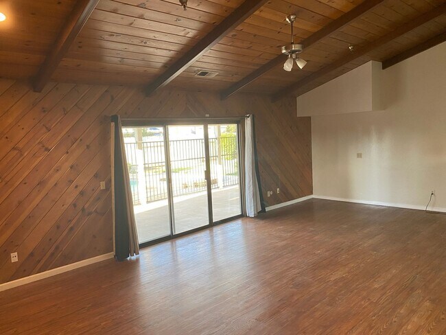 Foto del edificio - 3710 W Sunnyside Ct