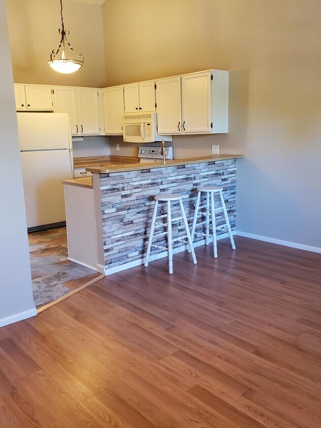 7683 S Steele St Unit 10, Centennial, CO 80122 Condo for Rent in