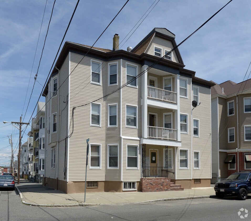 520 N Front St, New Bedford, MA 02746 Apartments in New Bedford, MA