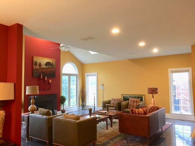 Foto del edificio - 4871 Boulder Ln