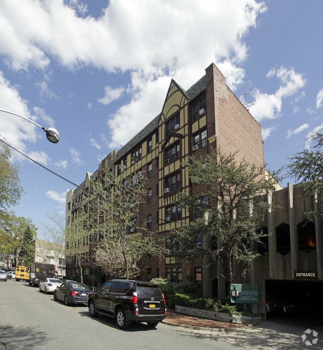 Primary Photo - Westminster Hall Apartments