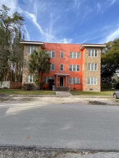 Building Photo - 401 Niblick Way
