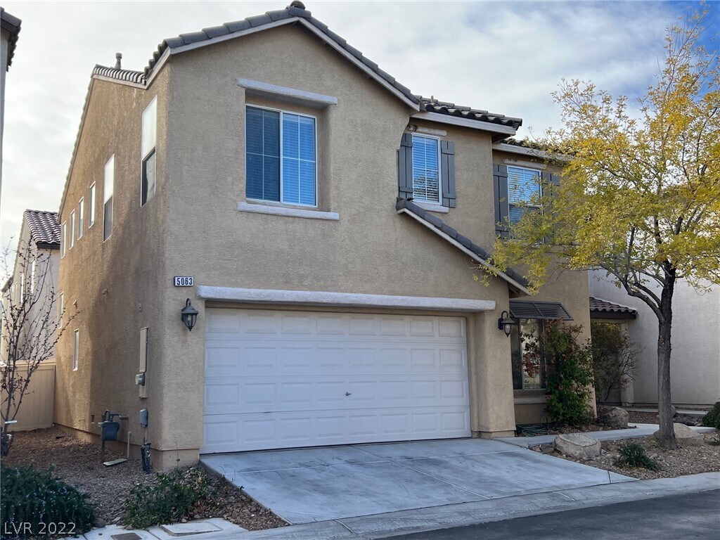 Foto principal - 5063 W Dodge Ridge Ave