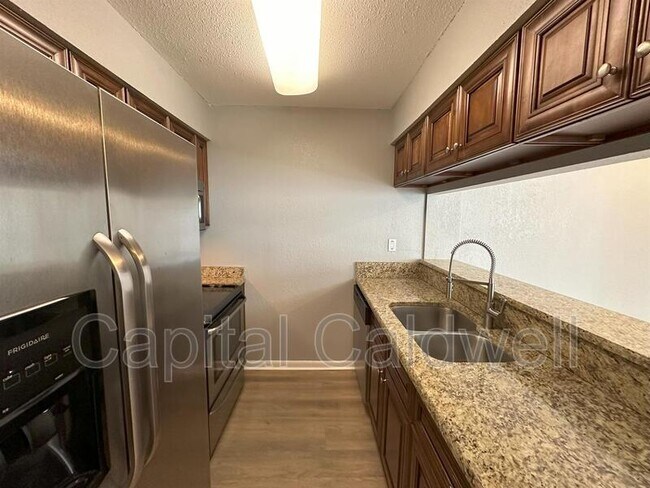 Foto del edificio - 5440 S MacDill Ave