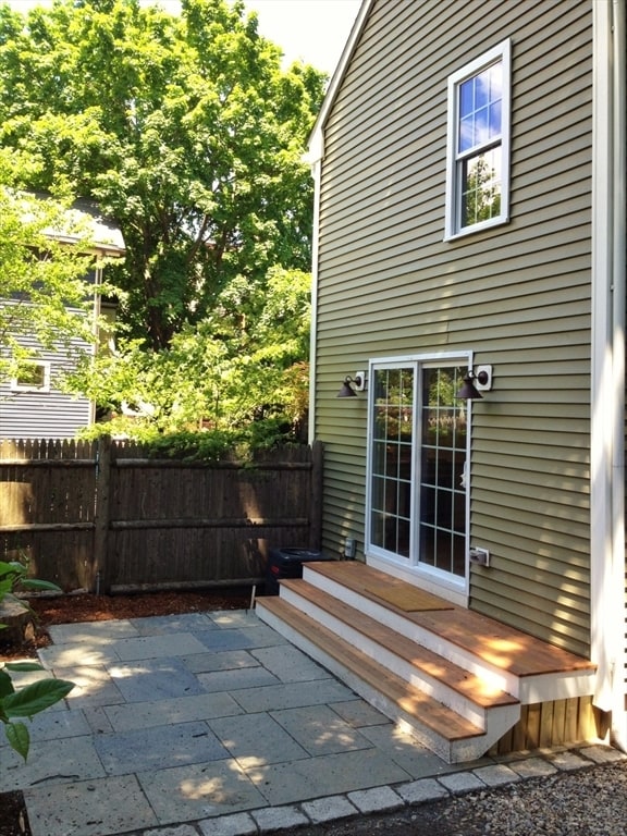 Building Photo - 1 Norfolk Pl