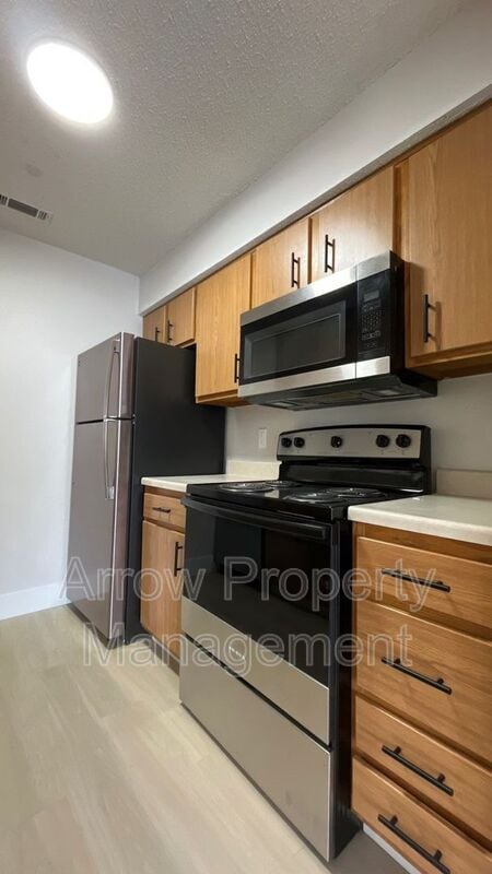 Foto del edificio - 2350 N 44th St