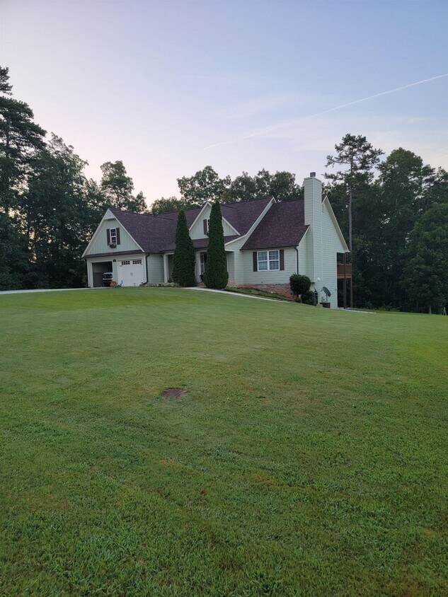 Primary Photo - 865 Simonton Rd SW