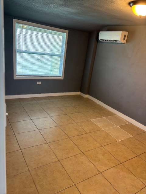 Building Photo - 1064 N Tamiami Trl