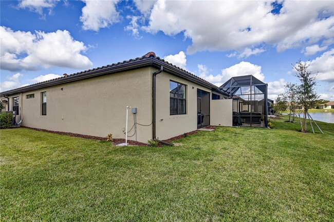 Building Photo - 12428 Amica Loop
