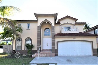 Building Photo - 4390 SW 159th Ave