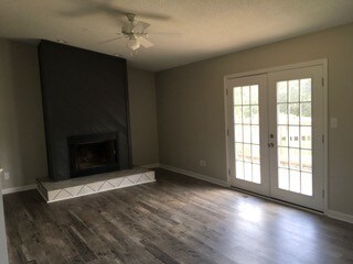 Building Photo - 1506 Smoot Dr