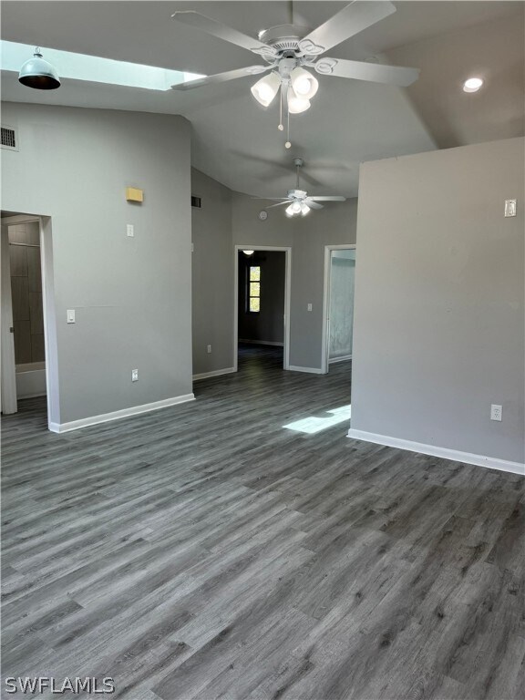 Foto del edificio - 1308 NW 7th Pl