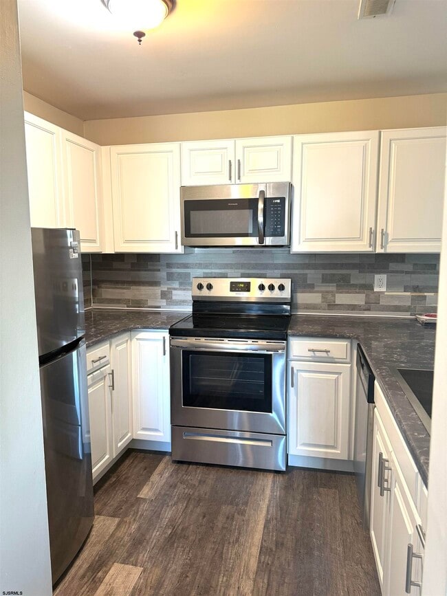 Foto del edificio - 160 Heather Croft