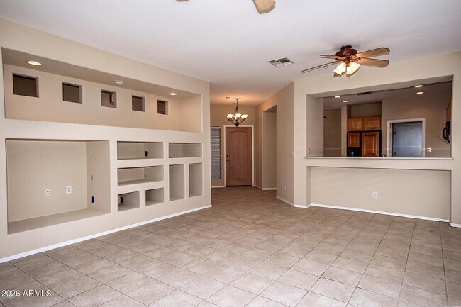 Foto del edificio - 2461 W Muirfield Dr