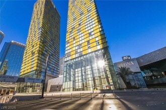 Building Photo - 3722 S Las Vegas Blvd