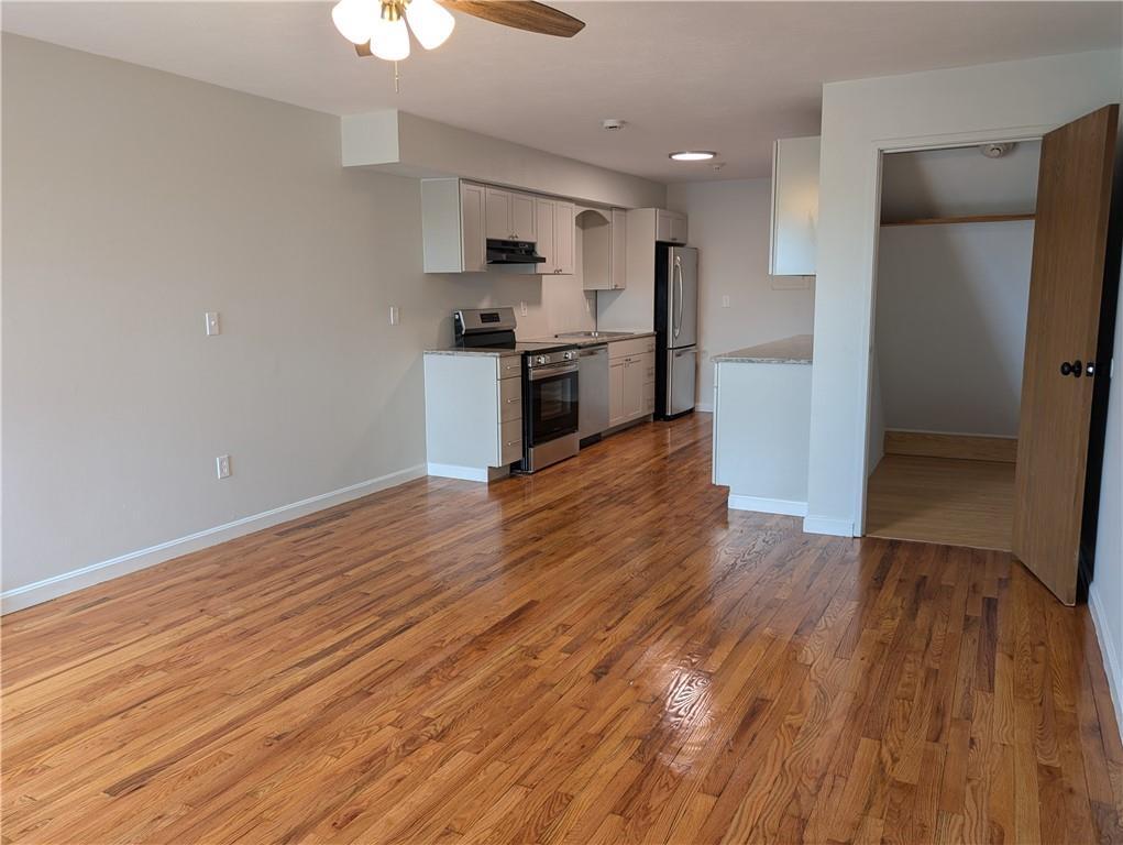 Foto principal - 420 Woodward Rd