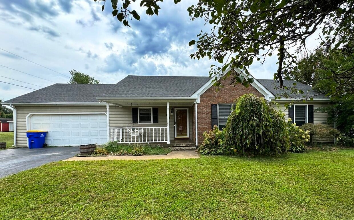 Foto principal - 181 Saddlebrook Way