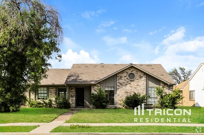 Building Photo - 5705 Baker Dr