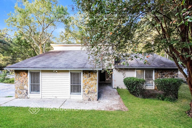 Building Photo - 1532 Kings Ridge Dr NW