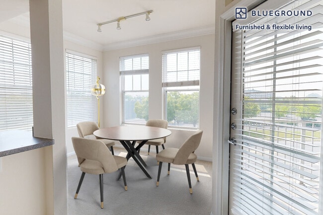 Building Photo - 1299 Corporate Dr