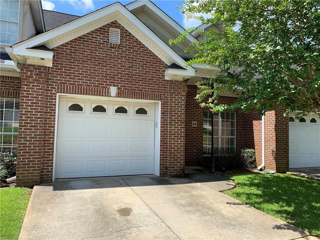 211 West Dr, Mobile, AL 36608 Townhouse for Rent in Mobile, AL