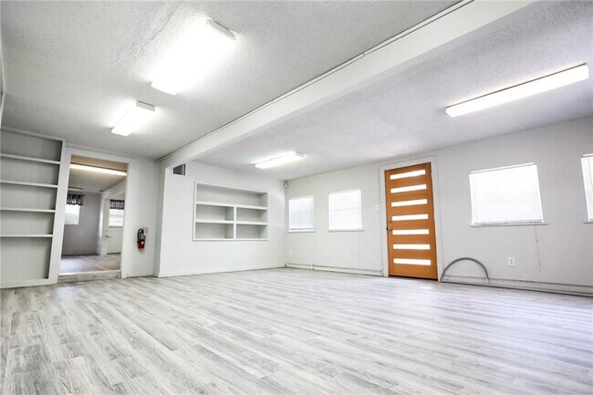 Foto del edificio - 3801 S 1st St
