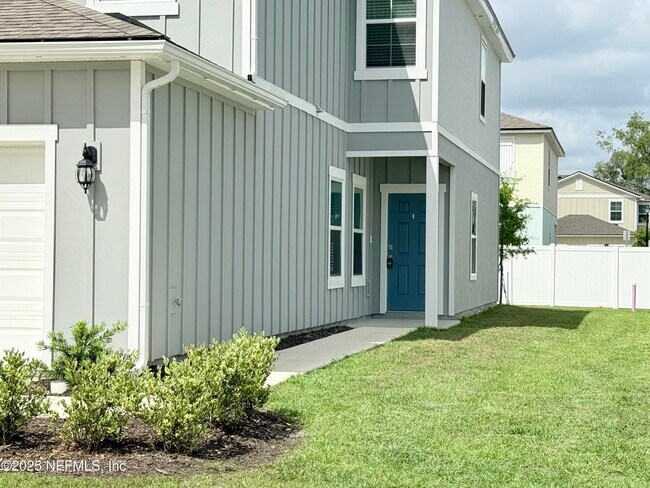 Building Photo - 418 Talulla Trl