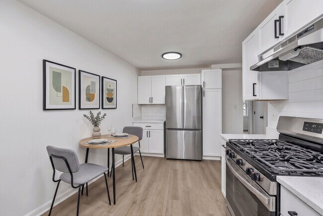 Foto del edificio - 2535 Lysle Ln
