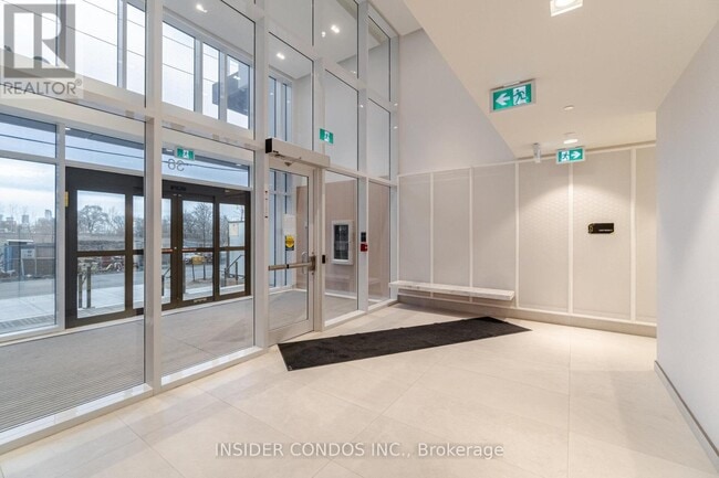 Building Photo - 100-4100 Dalhousie St