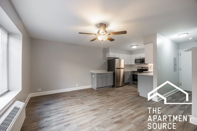 Building Photo - 745 W Gordon Ter