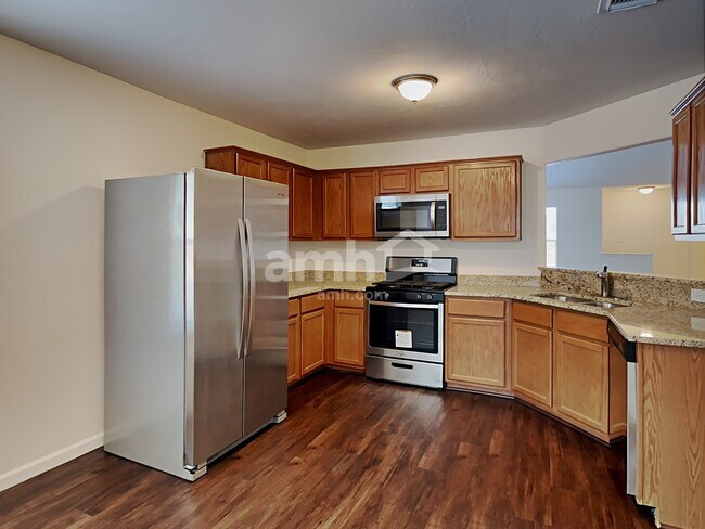 Foto del edificio - 22115 Guston Hall Ln