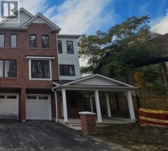 Building Photo - 17 Mill St