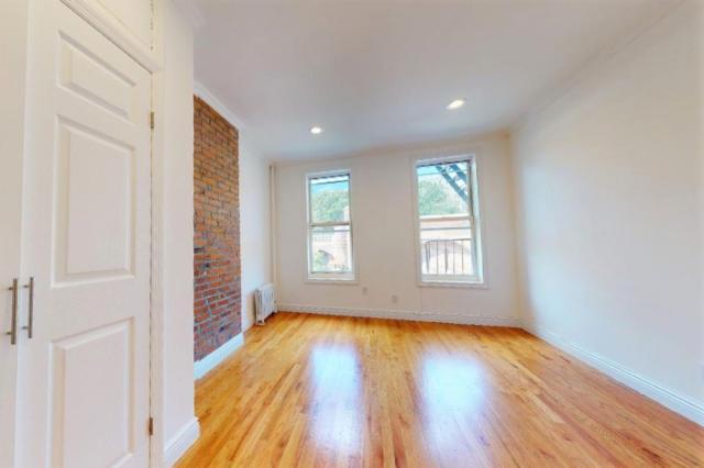 Building Photo - 2 bedroom in NEW YORK NY 10039