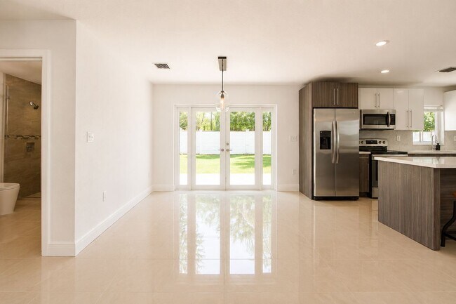 Foto del edificio - 9421 SW 150th St