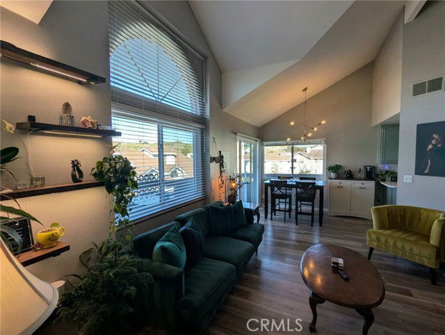 Foto del edificio - 26857 Claudette St