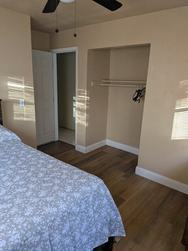 Foto del edificio - 4976 SW 5th Ct