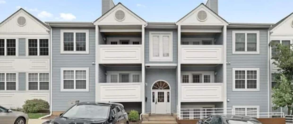 Commuter's dream, modern living - Commuter's dream, modern living