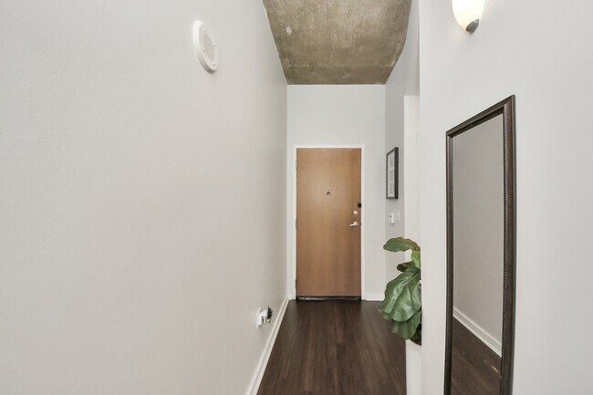 Foto del edificio - 5925 Almeda Rd