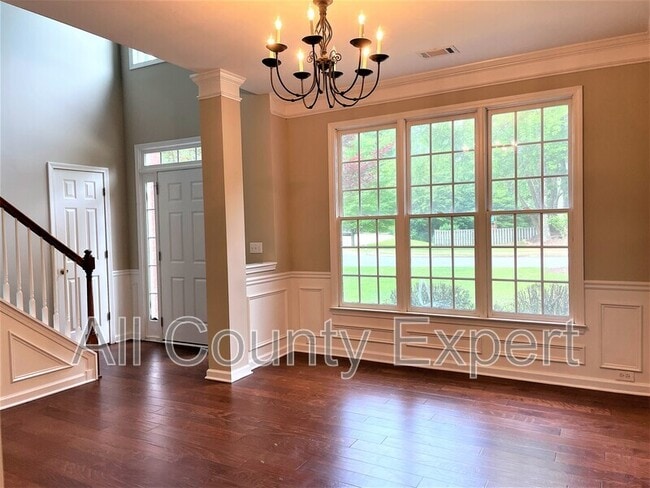 Foto del edificio - 3045 Springfield Ct