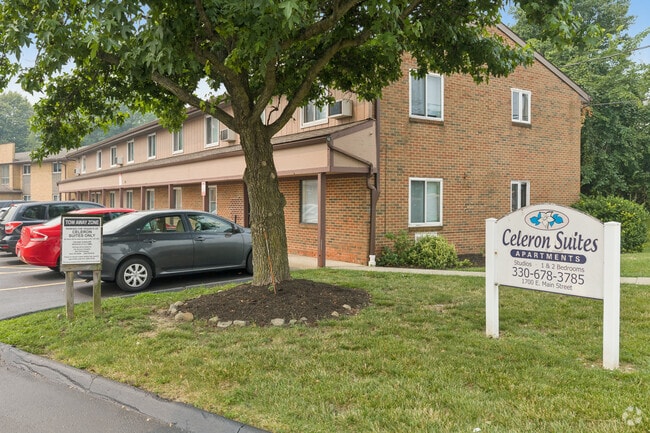 Building Photo - Celeron Suites