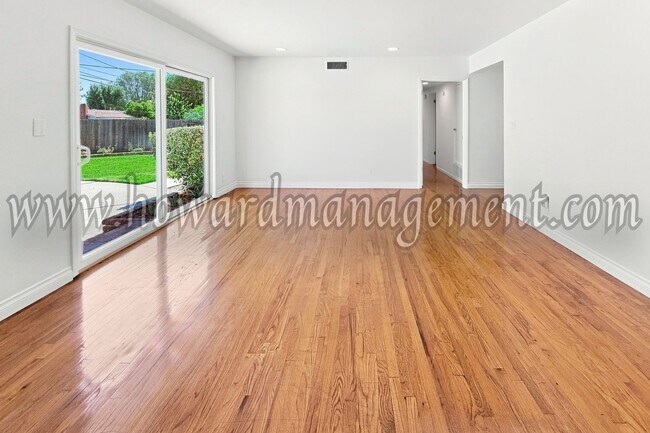 Building Photo - 8360 Rudnick Ave
